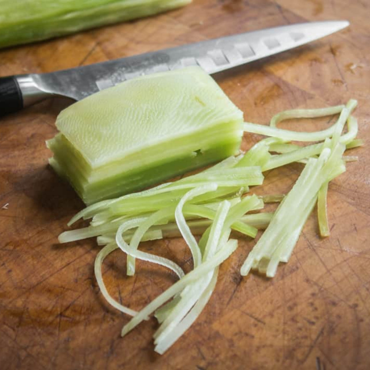 Chinese Stem Lettuce Seeds - Crisp Stalks and Tender Leaves, 25 seeds